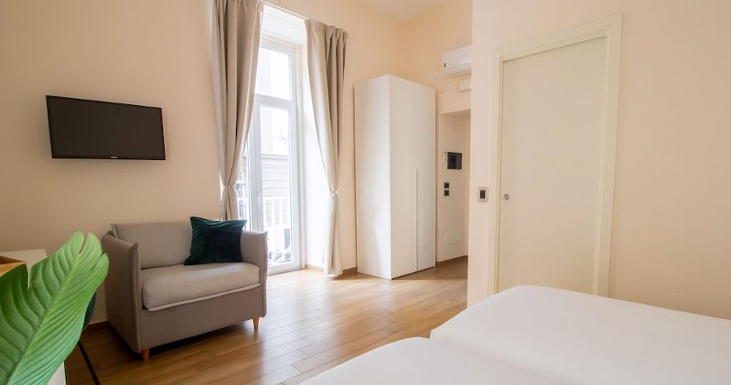 Musto Suites & Rooms, Naples