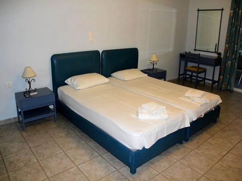Room, Agnanti Studios, Kefallinia