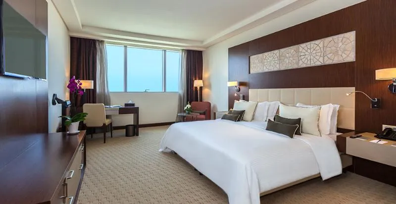 Room EXECUTIVE Room, Radisson Blu Hotel & Convention Center, Tunisia