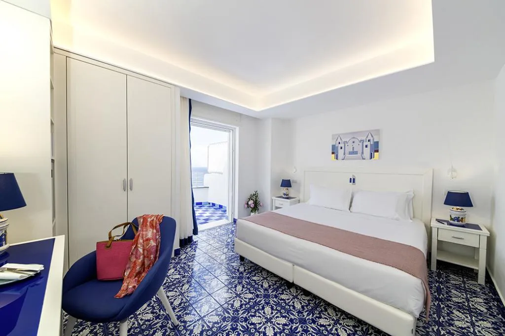 DOUBLE KING BED NON SMOKING Room, Hotel Terme San Michele & SPA, WorldHotels Distinc, Naples