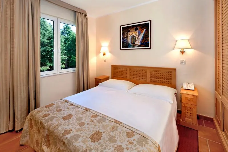 APARTMENT WITH BALCONY Room, Apartments Bellevue Plava Laguna, Istria