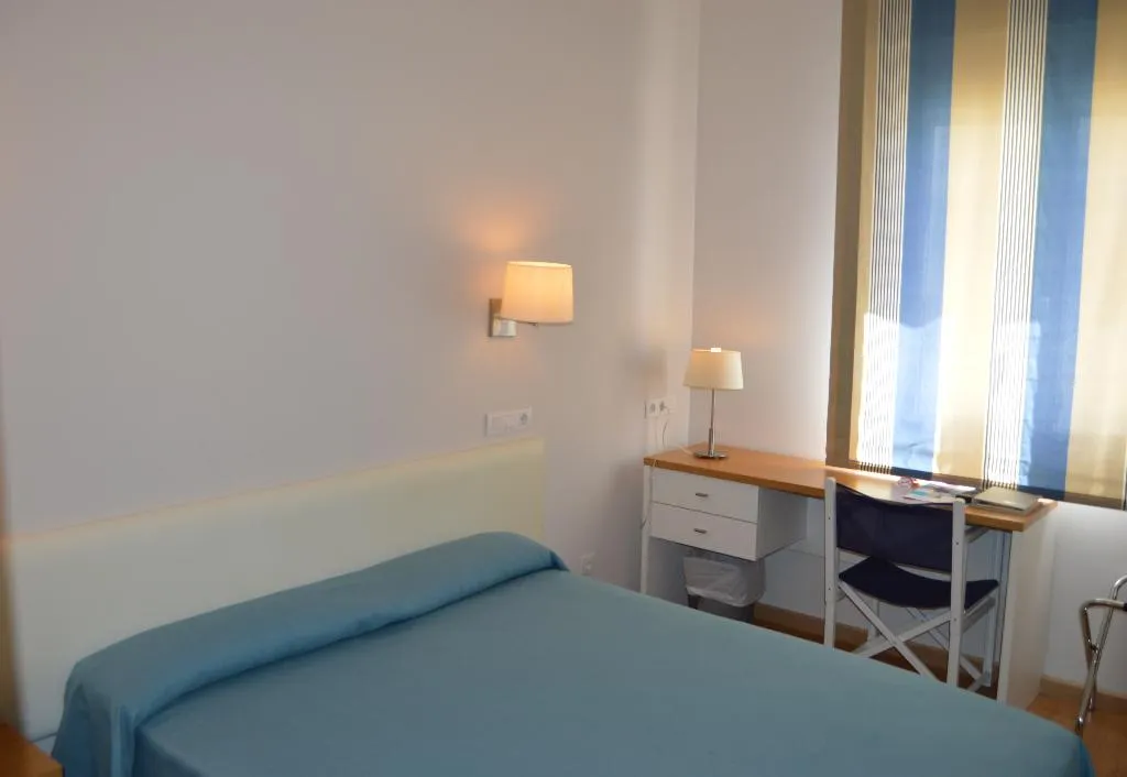 SINGLE STANDARD Room, Playa Azul, Menorca