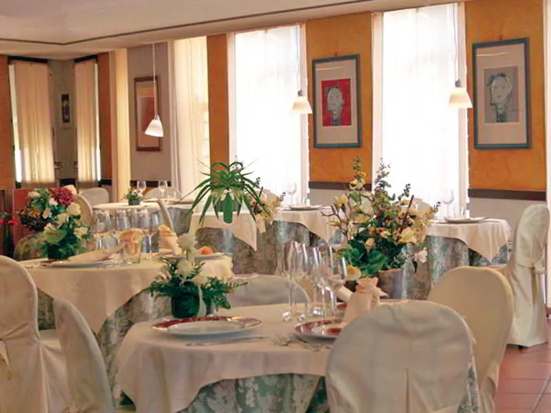 Restaurant, Bluebay Colle Della Trinità Perugia, Perugia