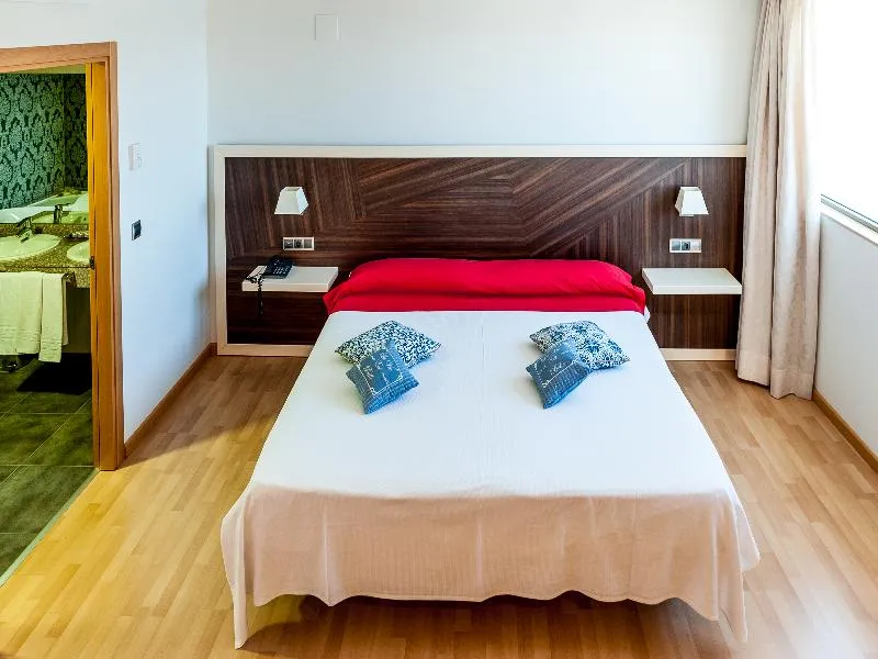SUITE STANDARD Room, Bag, Valencia