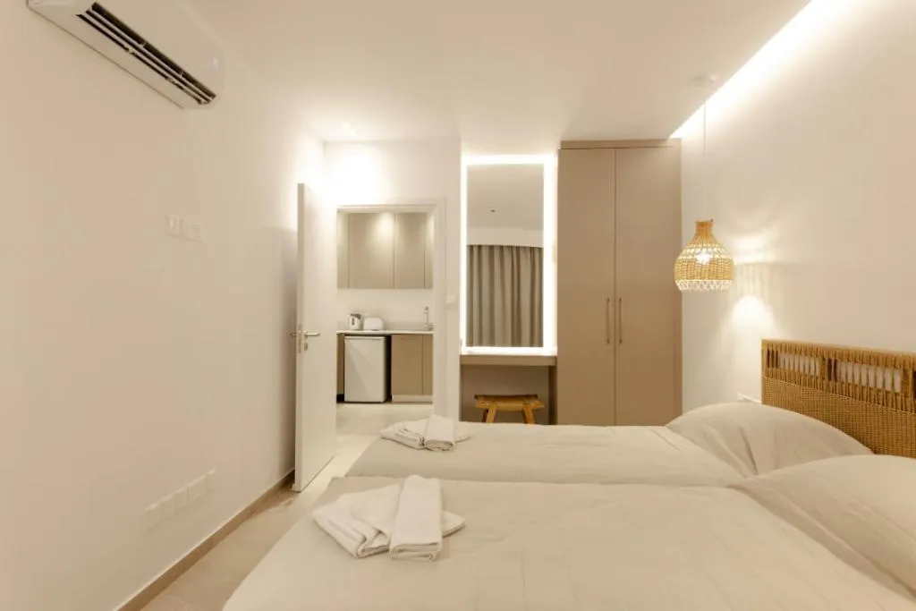 Room, Andreotis Hotel Apts, Cyprus