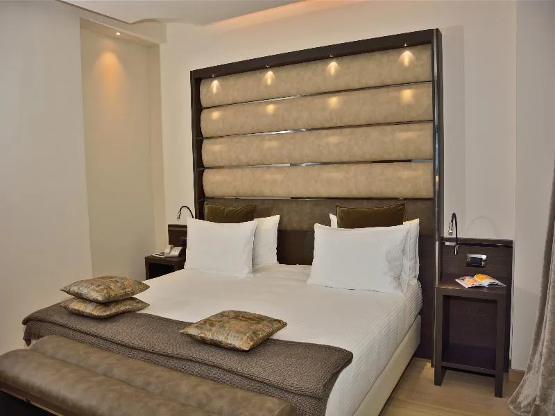 DOUBLE DELUXE Room, The Square Milano Duomo, Milan