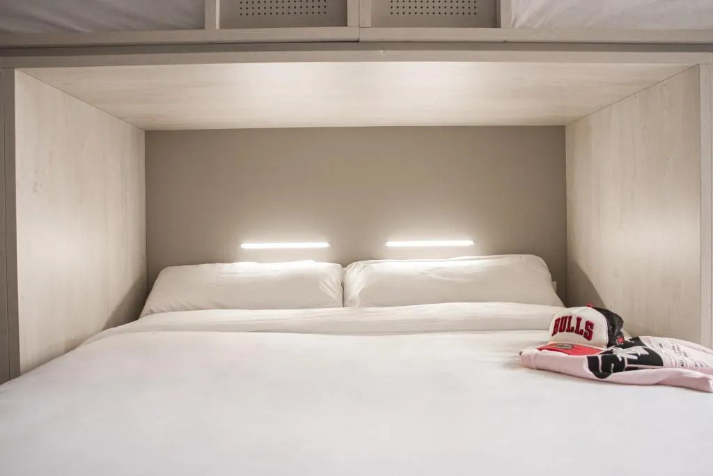 DOUBLE STANDARD Room, Room Salvador, Seville