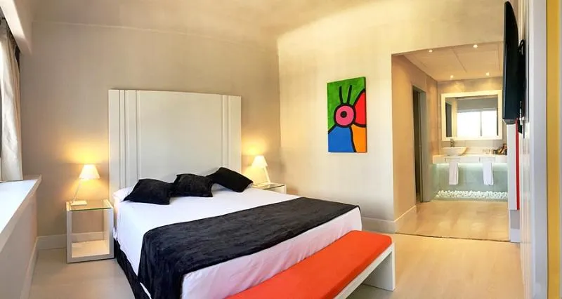Room, Hotel Chamartin the One, Madrid