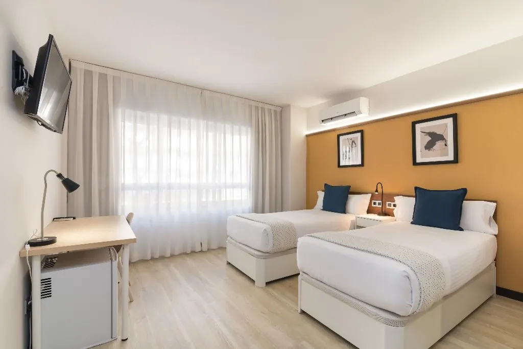 Double or Twin SUPERIOR Room, Roisa Hostal Boutique, Madrid