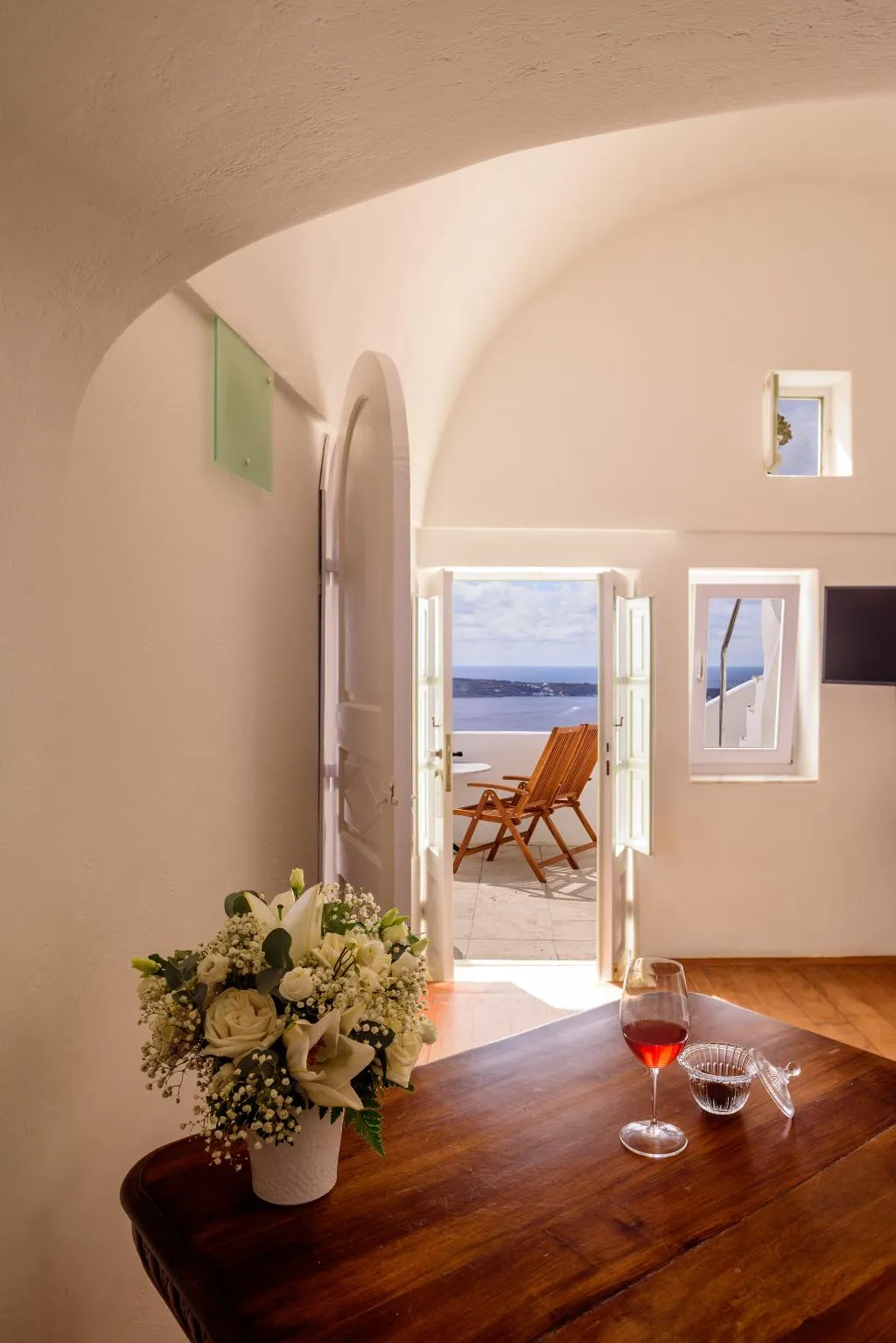 SUITE EXECUTIVE Room, Fanari Villas, Santorini