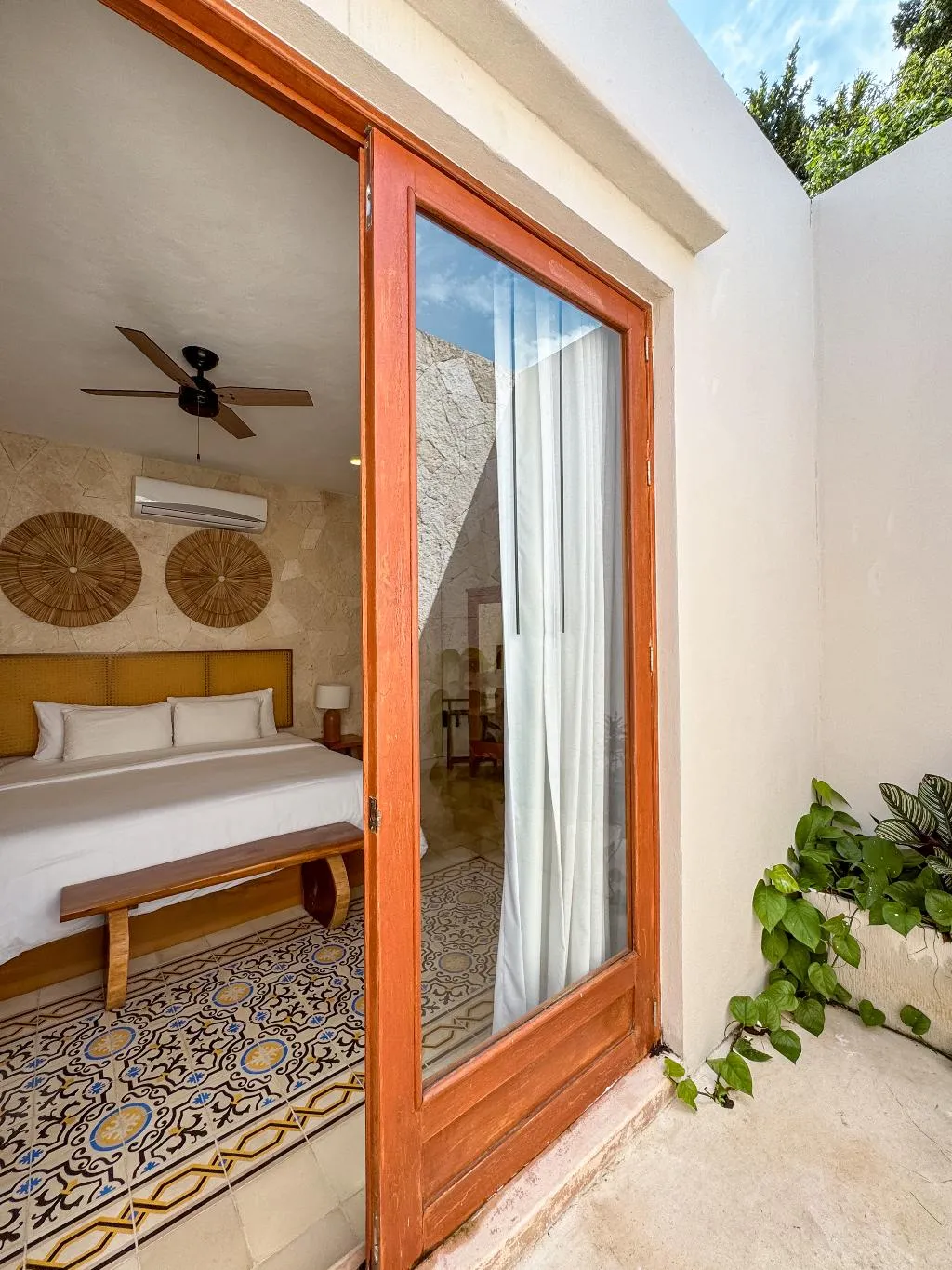 Room DELUXE ONE BED Room, Frater Yucatan Hotel, Cancun Area