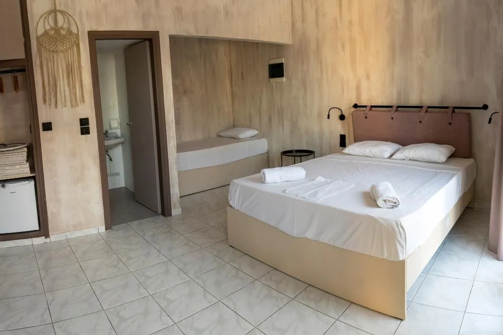 TRIPLE ANNEX Room, Argassi Beach Hotel, Zante