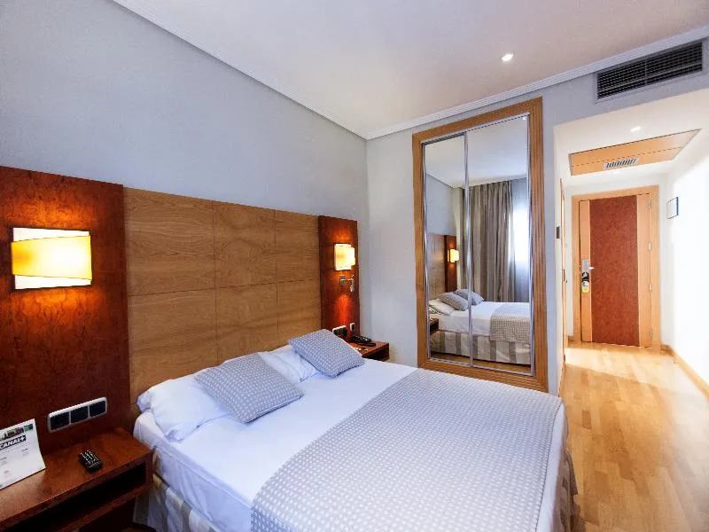 Double or Twin WITH DOUBLE BED Room, Sercotel Gran Fama, Costa Almeria