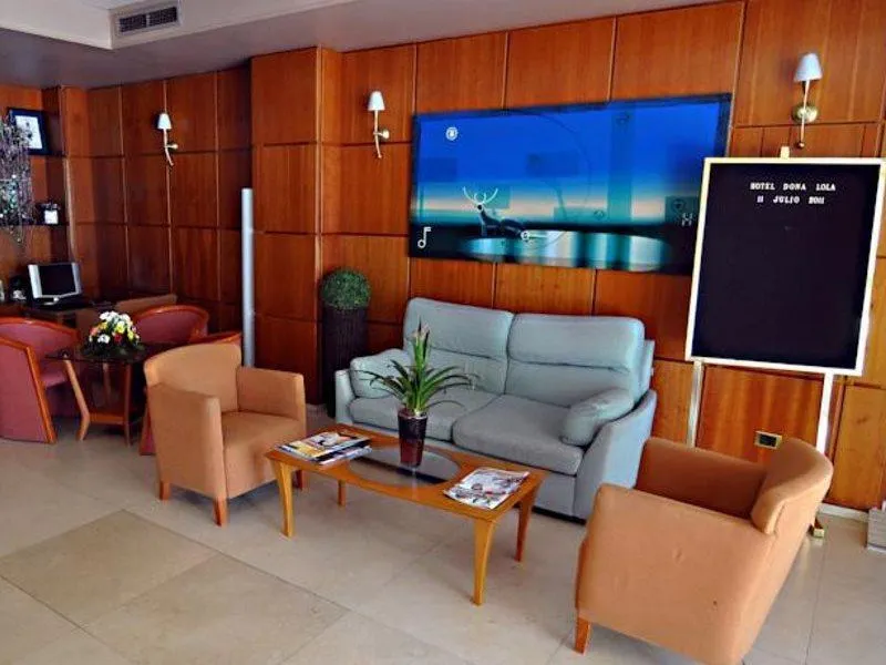 Lobby, Doña Lola, Valencia