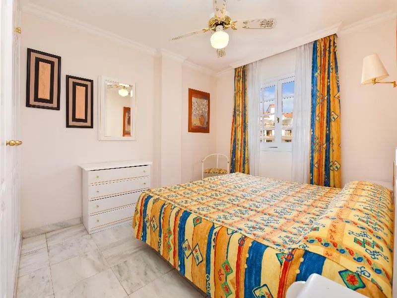 APARTMENT CAPACITY 5 TWO BEDROOMS Room, Apartamentos Casablanca, Tenerife