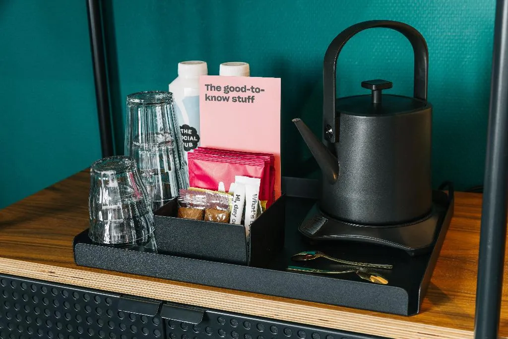 TRIPLE DELUXE Room, The Social Hub Maastricht, Amsterdam