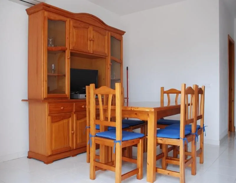 APARTMENT TWO BEDROOMS WITH AIR CONDITIONING Room, Apartamentos Jamaica, Menorca
