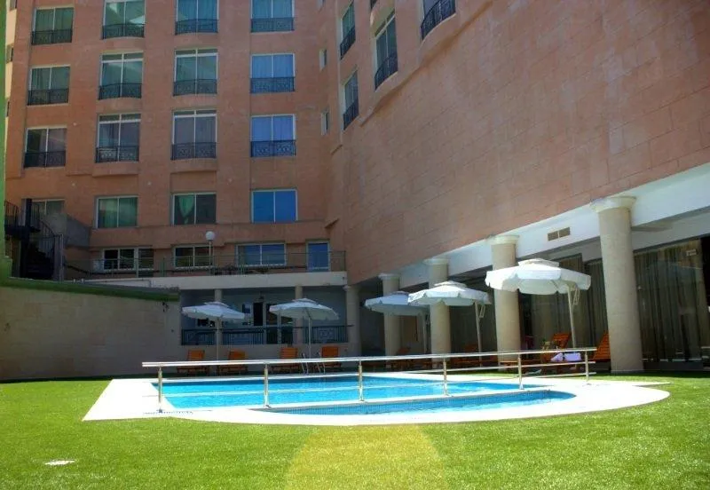 Pool, Cesar Palace Casino Hotel, Tunisia