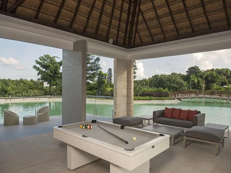 Sports and Entertainment, Platinum Yucatan Princess, Playa Del Carmen