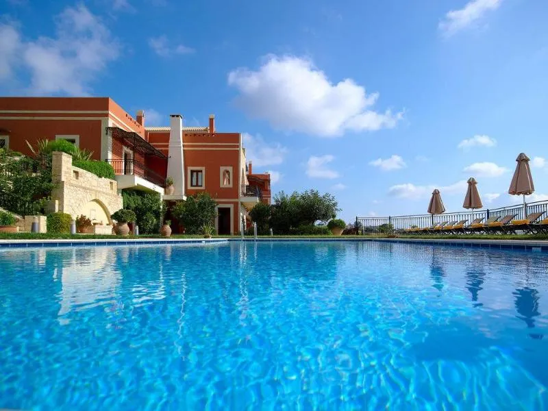 Pool, Katalagari Country Suites, Crete