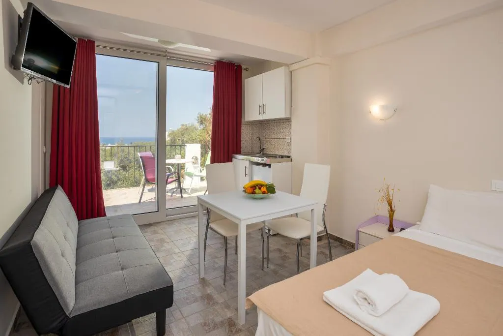 STUDIO SUPERIOR Room, Bellino Apartments, Crete