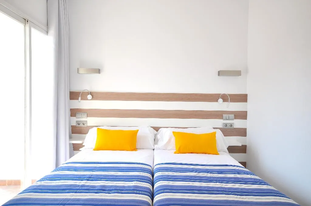 APARTMENT SUPERIOR Room, Houm Plaza Son Rigo, Majorca