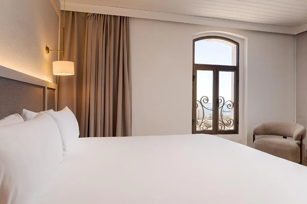 Room, B&B HOTEL Sado Setúbal, Lisbon