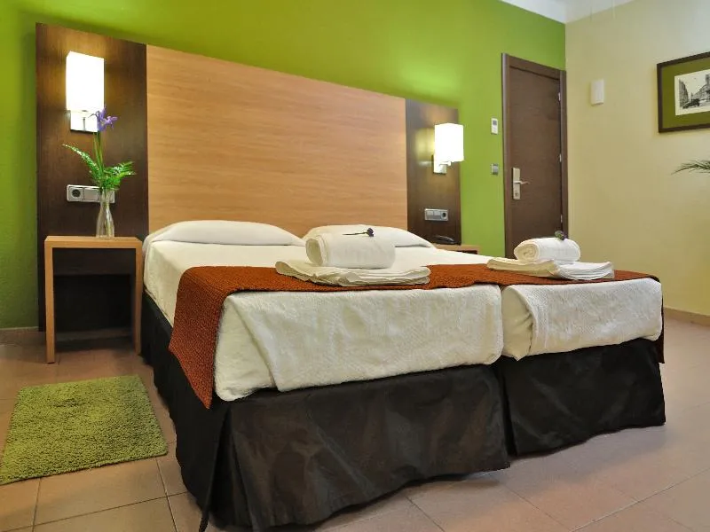 Room, Ballesta, Madrid