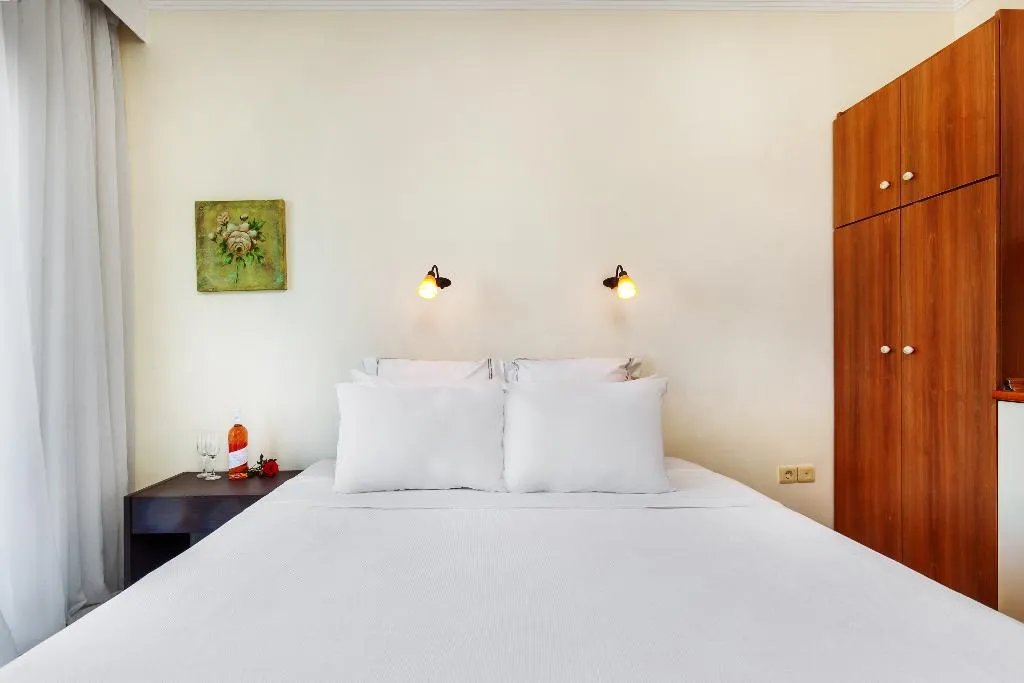 Double or Twin STANDARD Room, Hesperides Hotel, Halkidiki