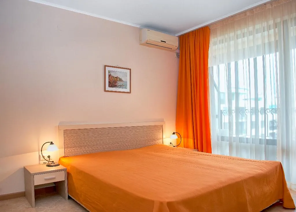 APARTMENT TWO BEDROOMS Room, Royal Sun Apartments, Bourgas