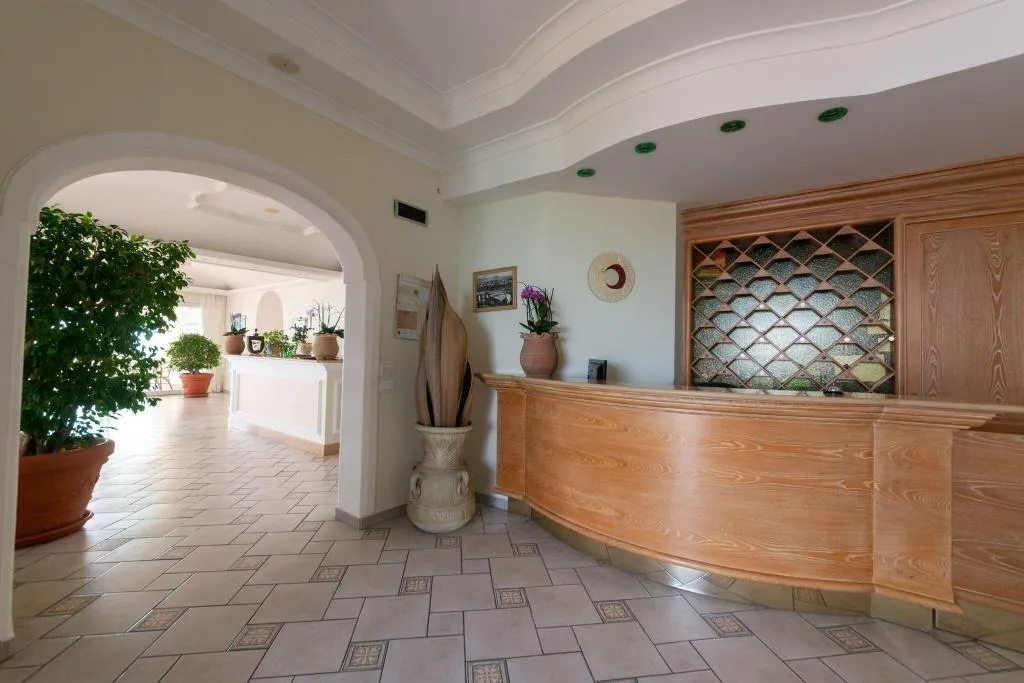 Lobby, Villa Ireos, Naples