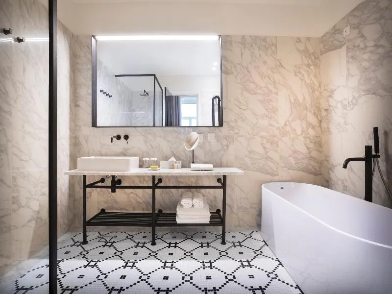 SUITE CAPACITY 4 Room, Adriatic Hotel by Maistra Collection, Istria