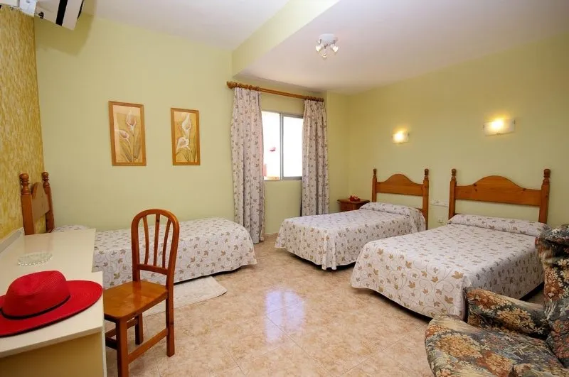 Room, Solymar, Costa Blanca