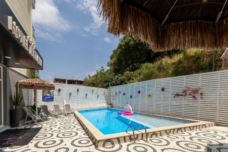 Hotel Britania, Kavaje