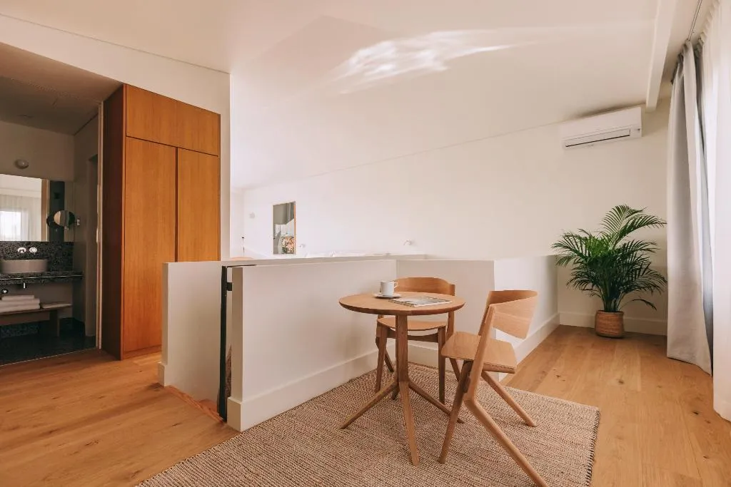 SUITE WITH JACUZZI Room, Lenscape Coterie, Porto