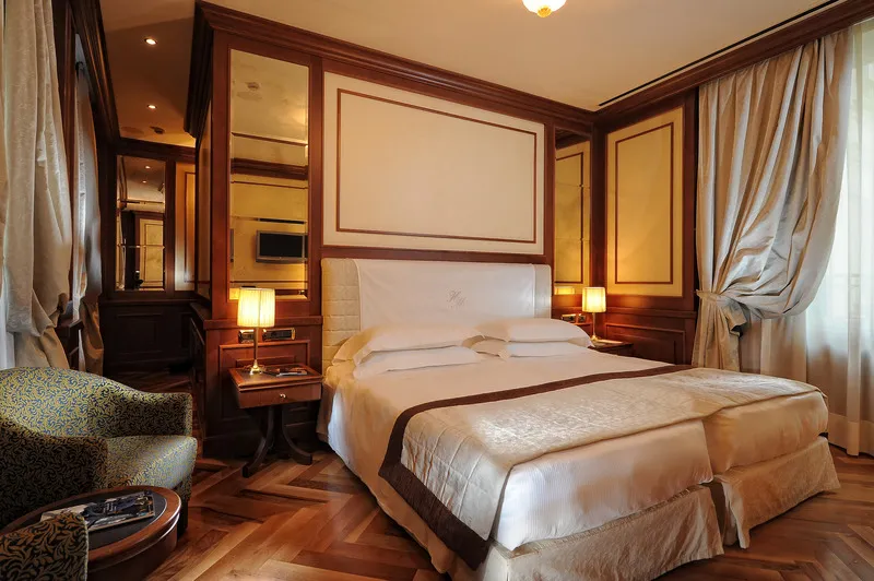 DOUBLE DELUXE Room, Manzoni, Milan