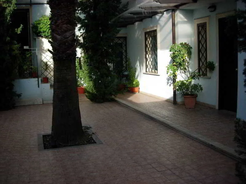 Terrace, Residence Lodi, Rome