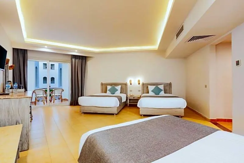 Room, Protels Grand Seas Resort Aqua Park, Red Sea Riviera
