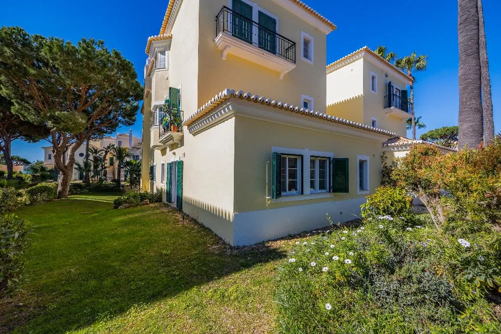 APARTMENT ONE BEDROOM Room, Vale Do Lobo Resort, Algarve