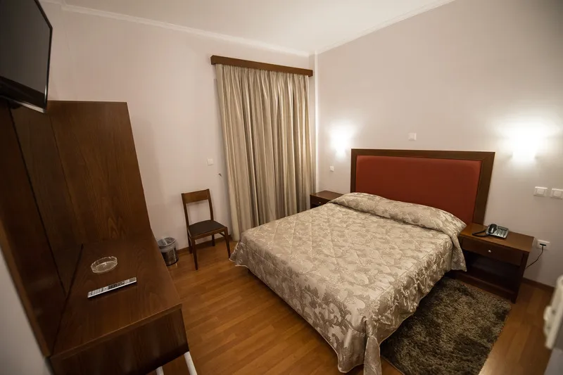Room, Olympos, Santorini