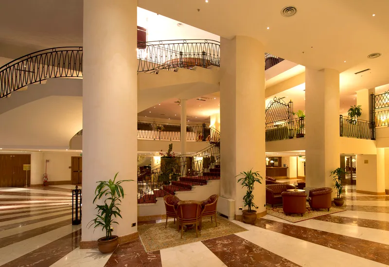 General view, Grand Hotel Barone Di Sassj, Milan