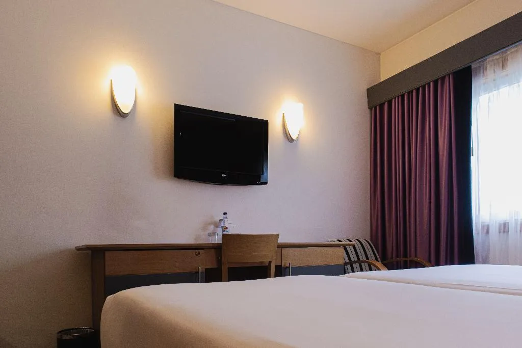 Double or Twin STANDARD Room, SANA Sesimbra, Lisbon