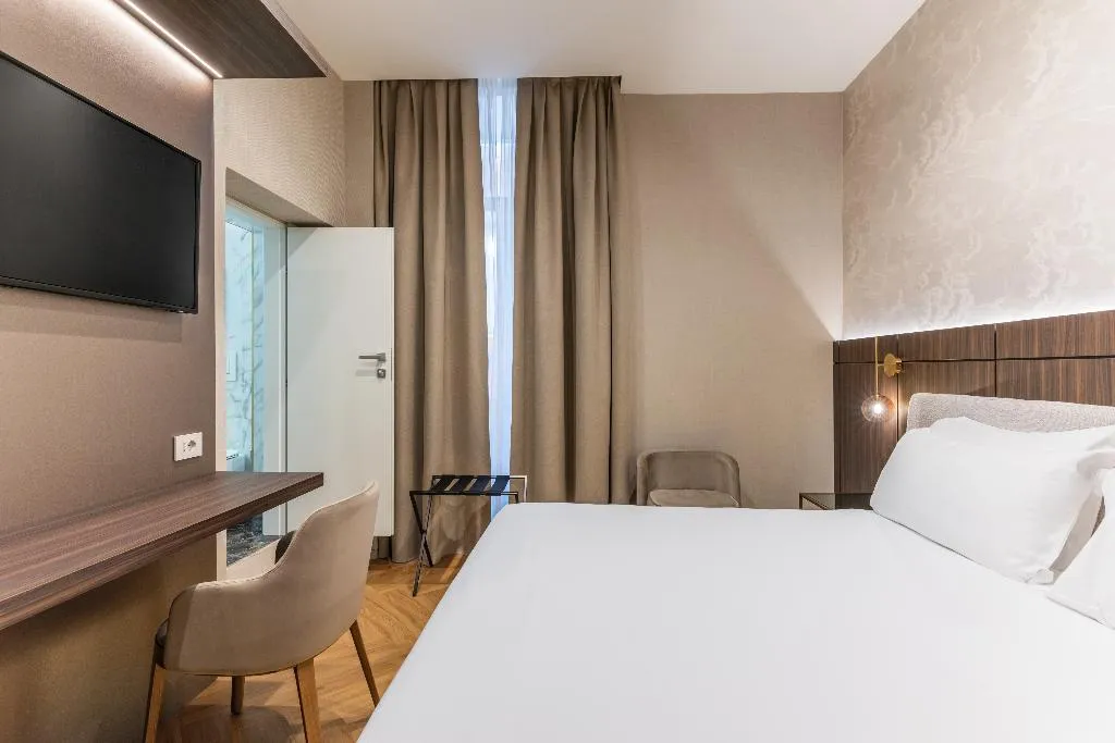 DOUBLE SINGLE USE STANDARD Room, Hotel Raffaello, Sure Hotel Collection by Best Wes, Rome