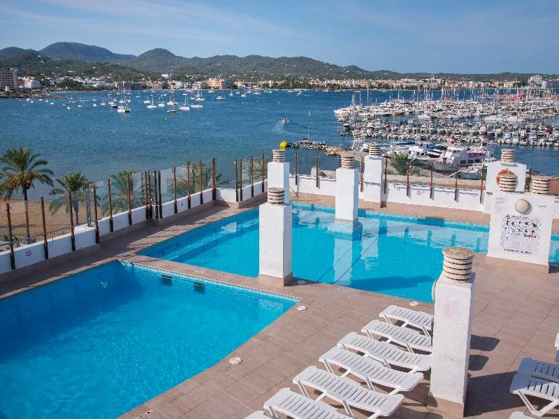 Pool, Central Park, Ibiza