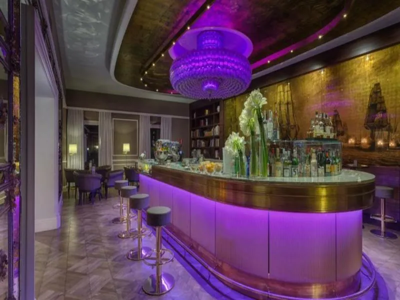 Bar, Plaza Lucchesi, Florence