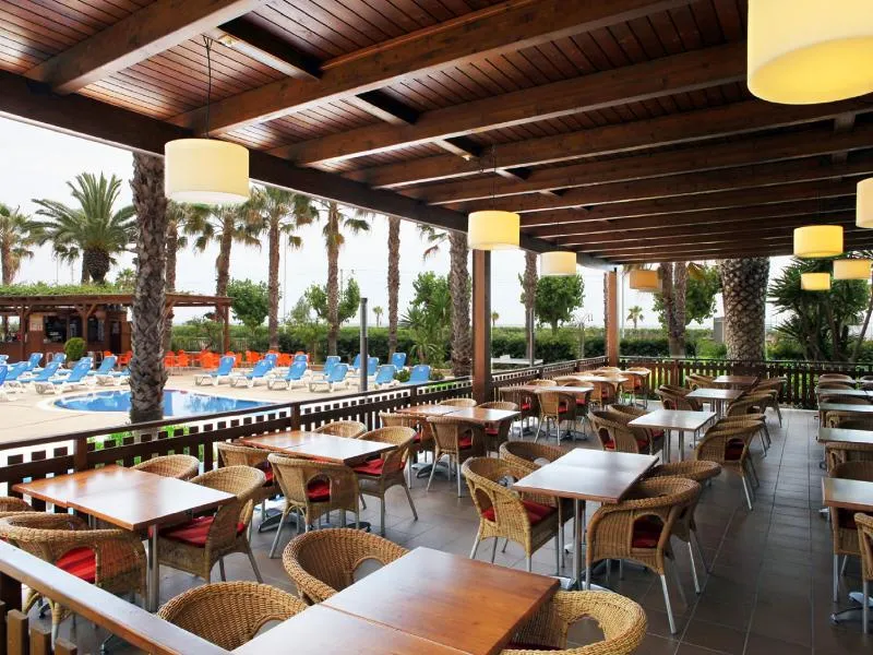 Terrace, Golden Taurus Aquapark Resort, Costa Brava