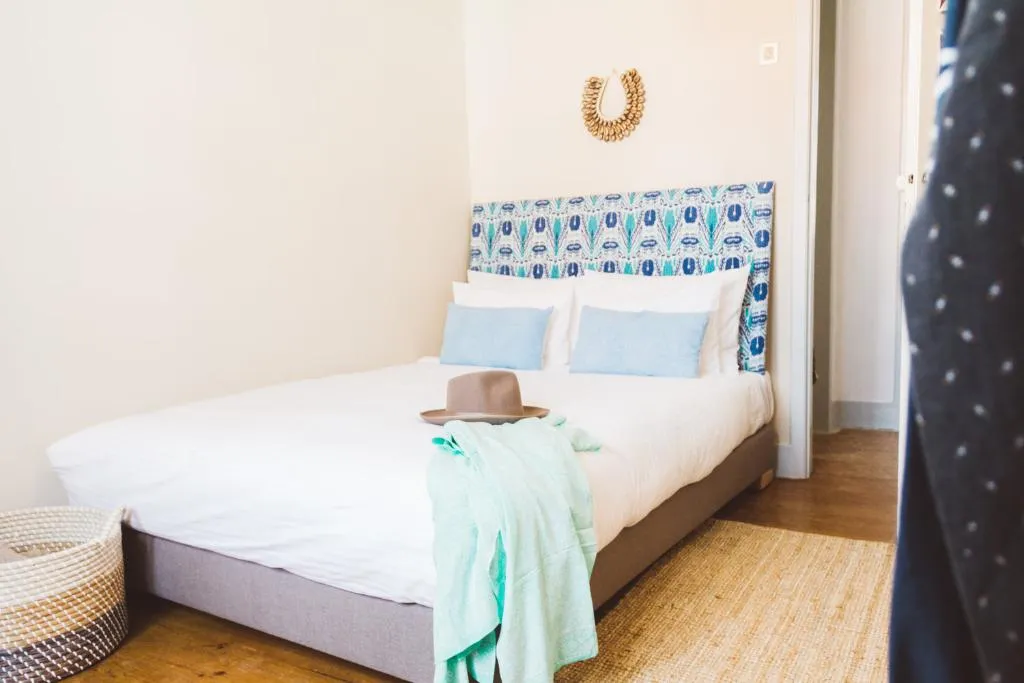 DOUBLE WITH SHARED BATHROOM Room, WOT Lodge Soul, Lisbon