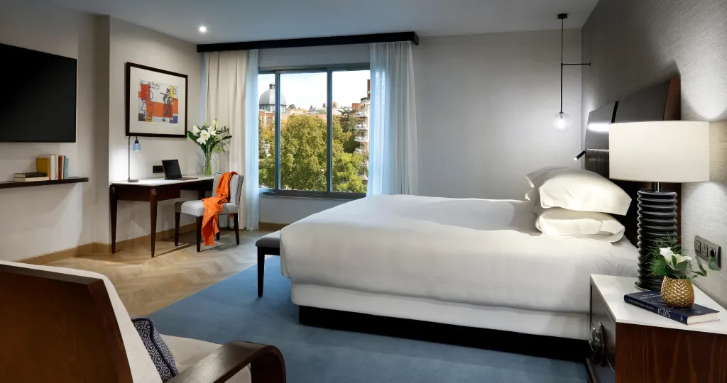 SUITE KING SIZE BED Room, Hyatt Regency Hesperia Madrid, Madrid