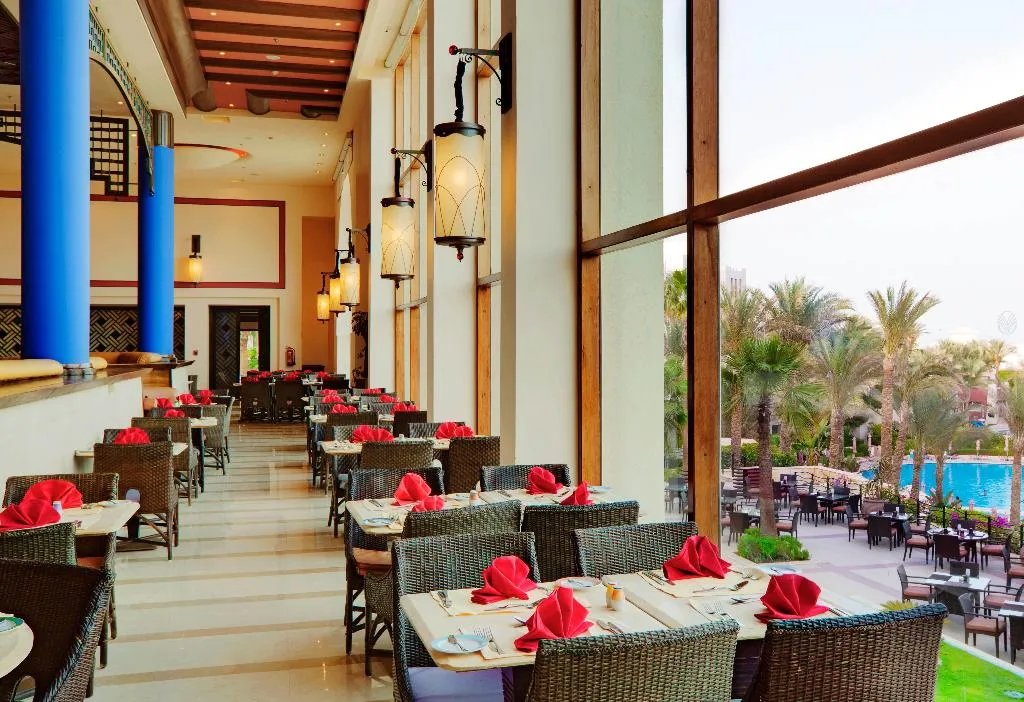 Restaurant, Grand Rotana Resort & Spa, Red Sea Riviera