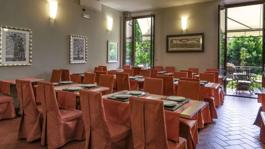 Restaurant, Caravaggio, Florence